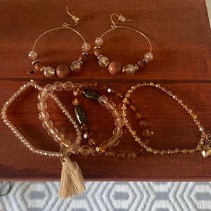 Earring & bracelet set
